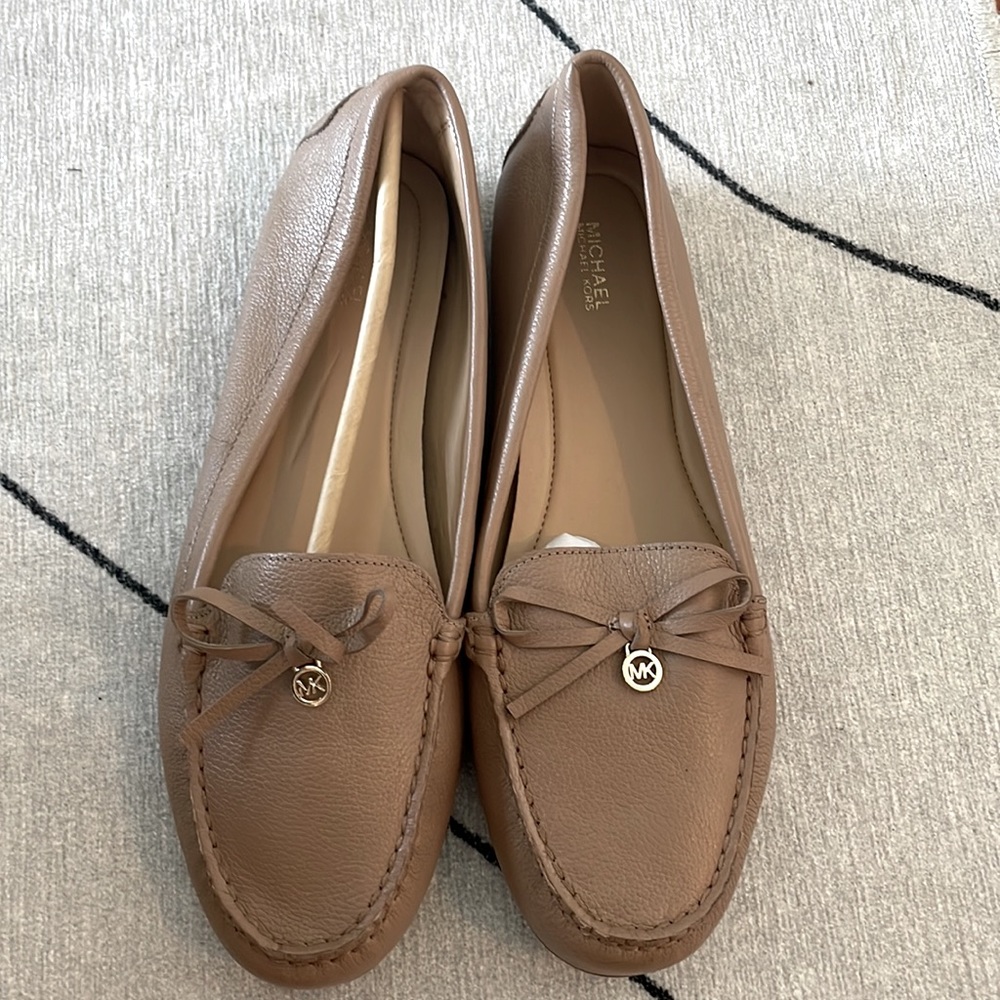 NWT Michael Kors Moccasin Loafers